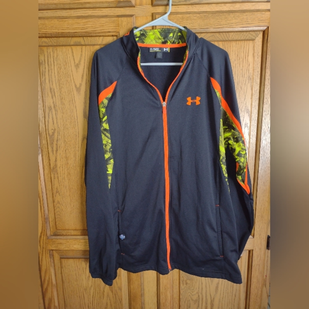 Men's xl under armour NFL combine loose fit
